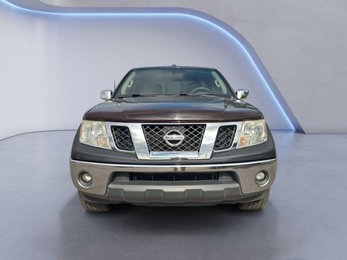 Used 2014 Nissan Frontier SL RWD image 9