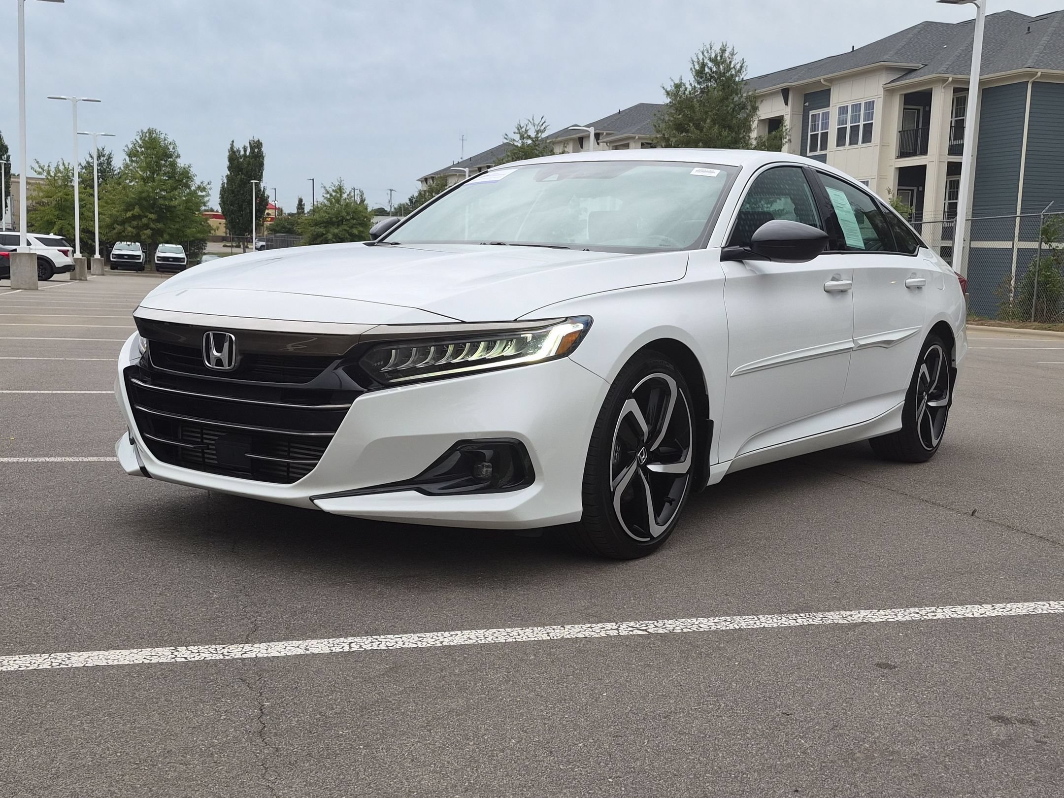 Used 2022 Honda Accord Sport image 8
