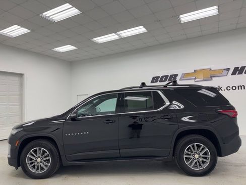 Used 2022 Chevrolet Traverse LT w/ LPO, 'HIT The Road' Package image 8