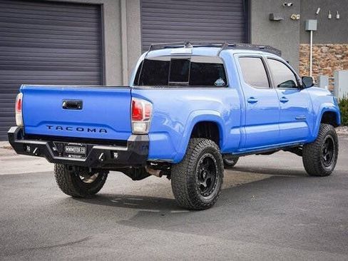 Used 2020 Toyota Tacoma TRD Sport w/ Technology Package AWD/4WD image 6