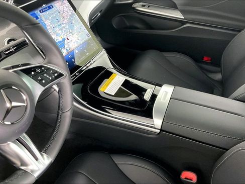 New 2026 Mercedes-Benz CLE 300 4MATIC Coupe image 7