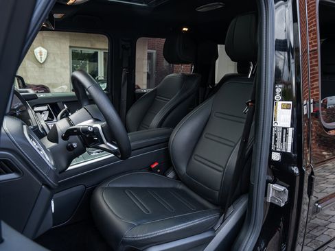 Used 2025 Mercedes-Benz G 580 w/ EQ Technology image 9