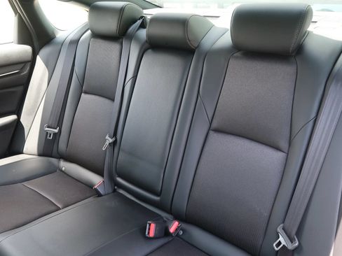Used 2022 Honda Accord Sport image 19