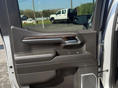 Used 2022 GMC Sierra 1500 Elevation AWD/4WD image 35
