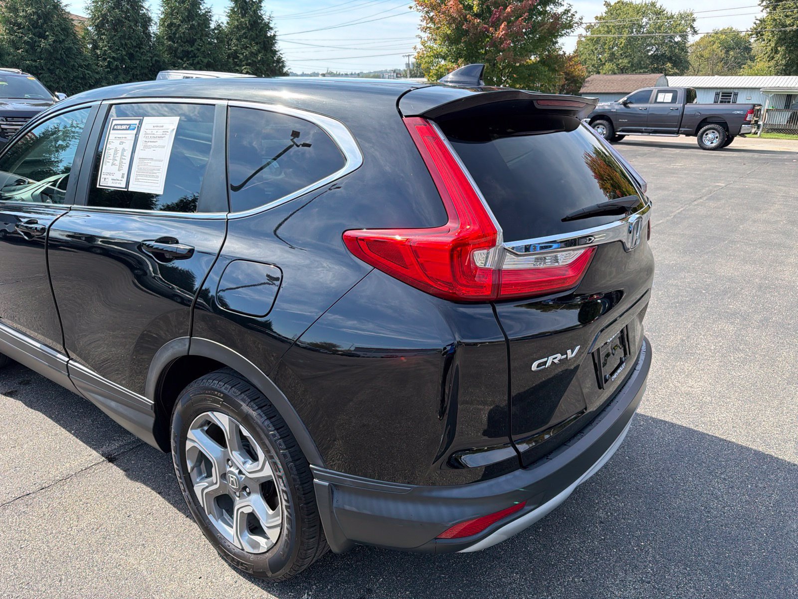 Used 2017 Honda CR-V EX-L image 3