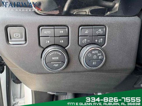 Used 2024 Chevrolet Silverado 2500 High Country image 17