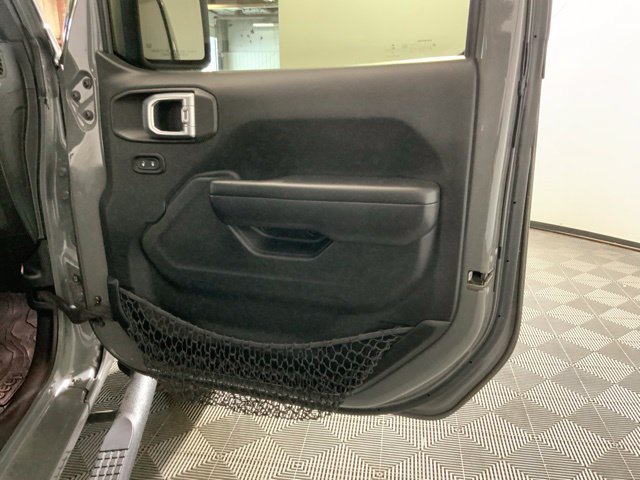 Used 2019 Jeep Wrangler Unlimited Sport S AWD/4WD image 29