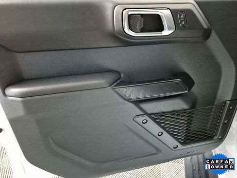 Used 2025 Ford Bronco Outer Banks image 13