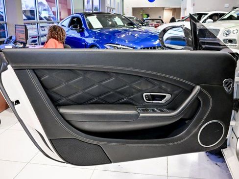 Used 2015 Bentley Continental GT Speed image 19