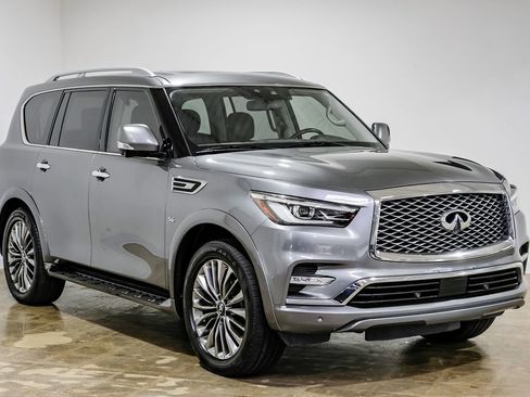 Used 2018 INFINITI QX80 2WD w/ Driver Assistance Package image 7