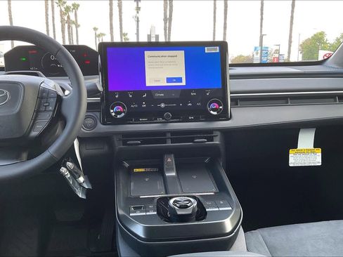 New 2026 Toyota C-HR AWD/4WD image 19