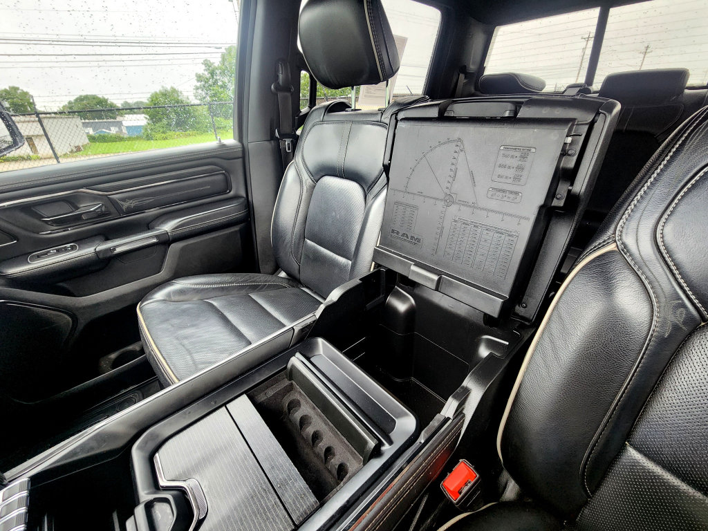 Used 2022 RAM 1500 Limited w/ Night Edition AWD/4WD image 34