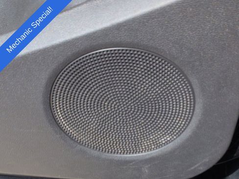 Used 2019 Ford Escape SEL image 28