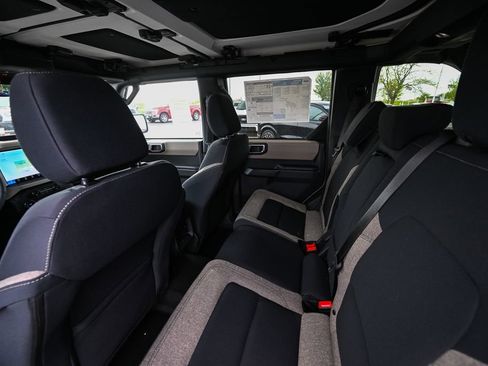 New 2026 Ford Bronco Big Bend AWD/4WD image 18