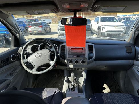 Used 2009 Toyota Tacoma DBL CAB 4WD AT image 15