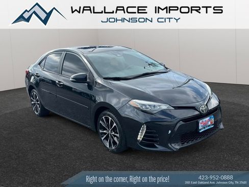 Used 2017 Toyota Corolla XSE FWD image 7