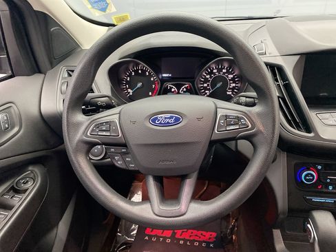 Used 2019 Ford Escape SE AWD/4WD image 16