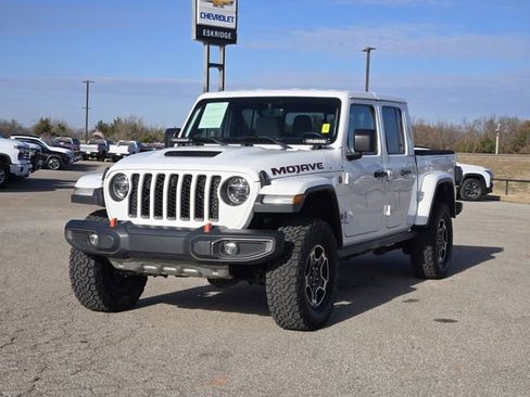 Used 2020 Jeep Gladiator Mojave image 3