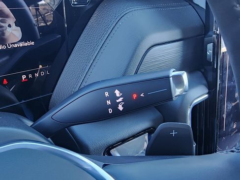 New 2026 GMC Yukon XL Denali w/ Sun & Power Step Package image 24