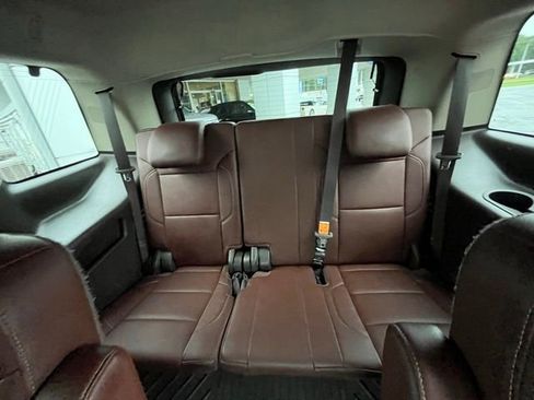 Used 2019 Chevrolet Tahoe Premier image 16