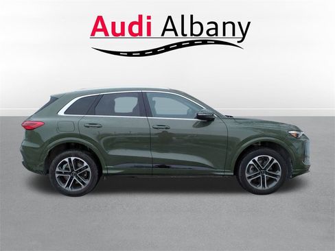 Used 2025 Audi Q5 Premium Plus w/ Premium Plus image 7