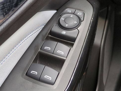 Used 2025 Chevrolet Trax LT w/ Driver Confidence Package FWD image 19