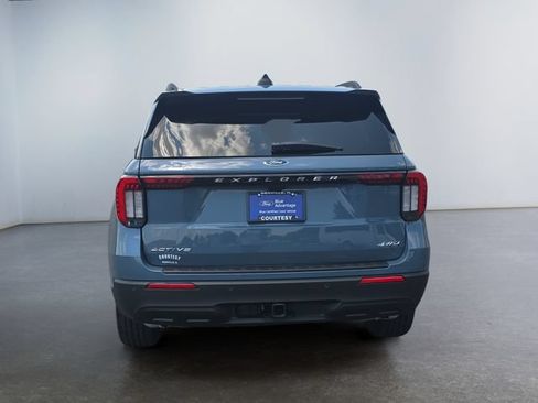 Certified 2026 Ford Explorer Active AWD/4WD image 4