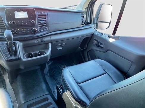 Used 2024 Ford Transit 250 Low Roof image 21
