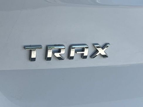 Used 2020 Chevrolet Trax LS w/ Tint and Cruise Package FWD image 22