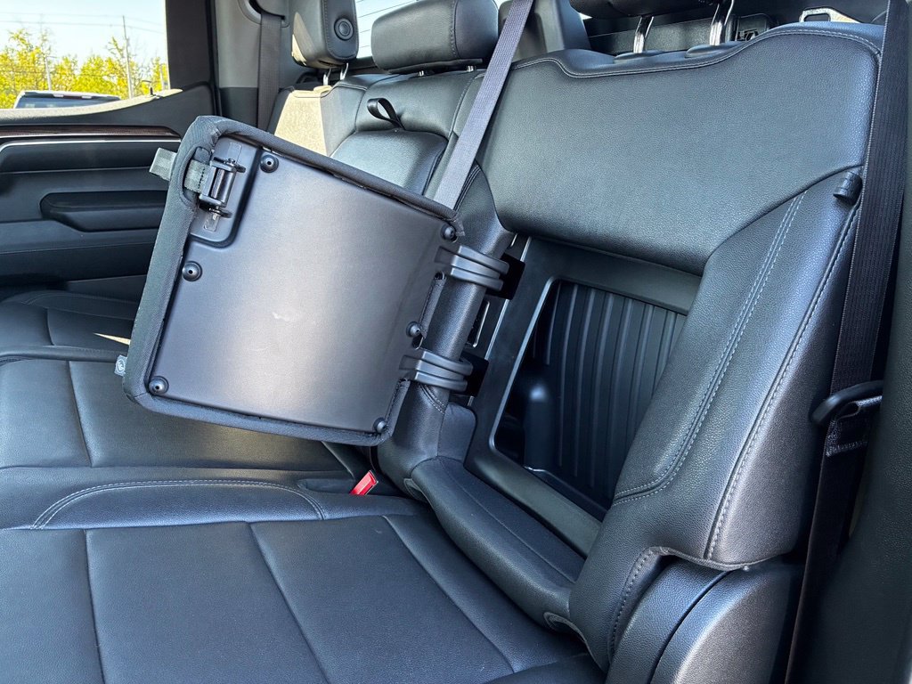 Used 2023 Chevrolet Silverado 1500 LT Trail Boss w/ LT Trail Boss Premium Package AWD/4WD image 25