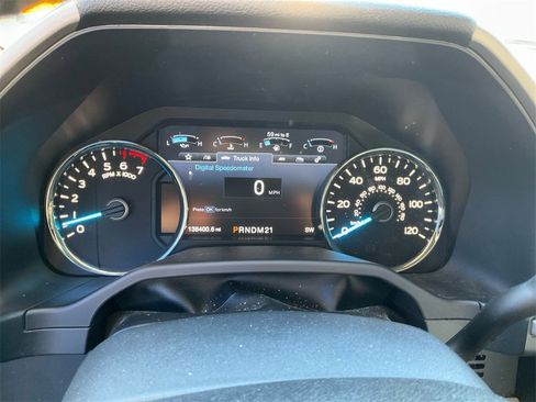 Used 2015 Ford F150 Lariat w/ Trailer Tow Package image 22