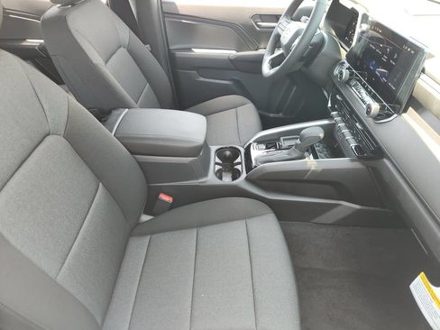 New 2026 Chevrolet Colorado W/T w/ WT Custom Package RWD image 11