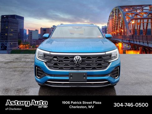 Used 2024 Volkswagen Atlas Cross Sport SEL Premium R-Line image 8