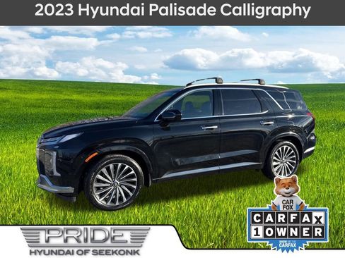 Used 2023 Hyundai Palisade Calligraphy image 1
