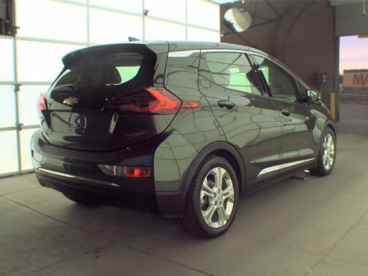 Used 2020 Chevrolet Bolt LT FWD image 2