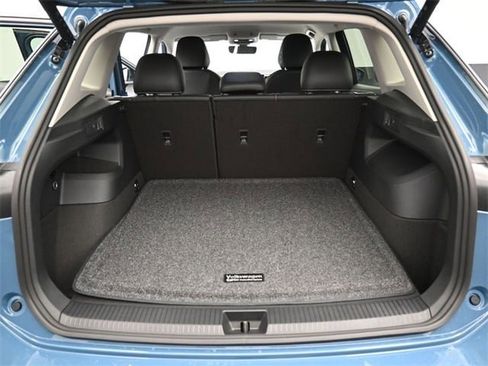 New 2026 Volkswagen Tiguan SE image 12