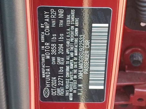 Used 2025 Hyundai Elantra Sport w/ Cargo Package image 28