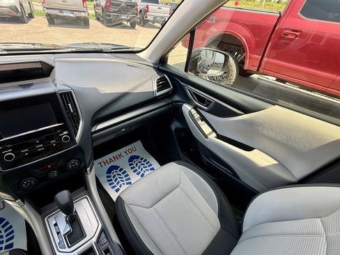 Used 2021 Subaru Forester AWD/4WD image 21