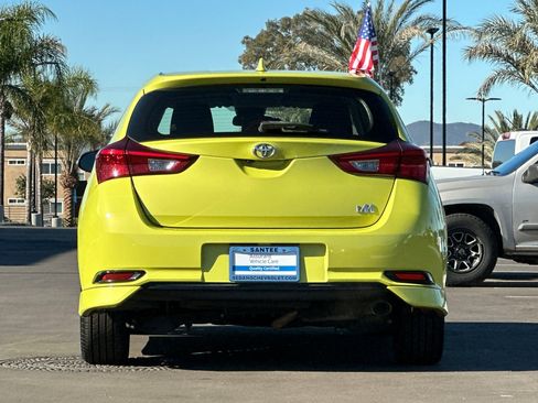 Used 2017 Toyota Corolla iM image 5