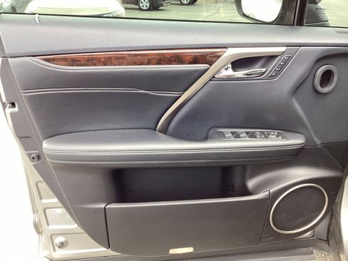 Used 2019 Lexus RX 350 AWD w/ Navigation Package image 16