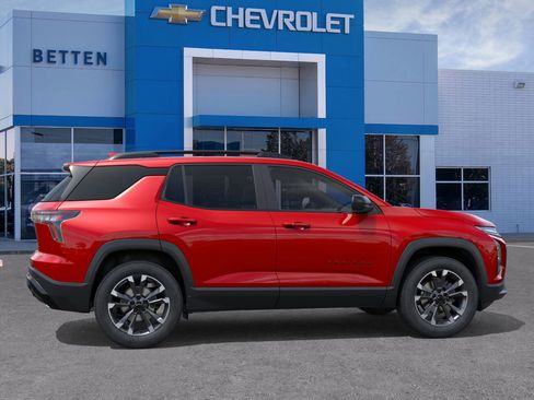 New 2026 Chevrolet Equinox RS w/ LPO, Floor Liner Package image 5