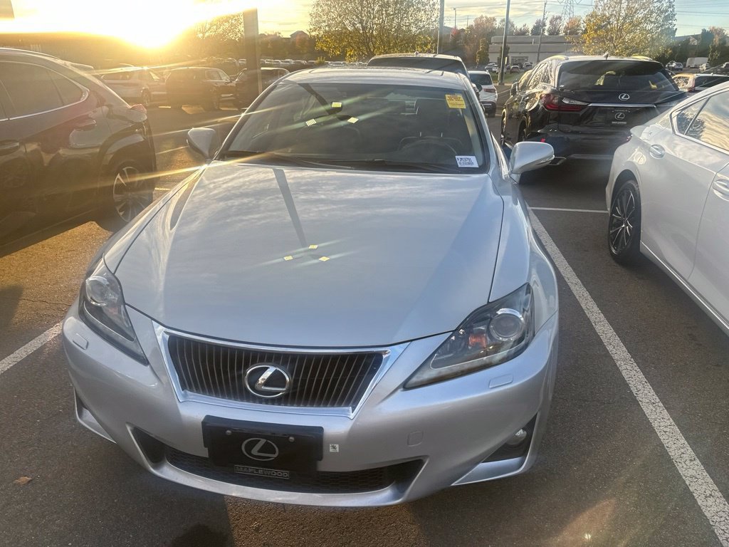 Used 2011 Lexus IS 350 AWD w/ Luxury Plus Value Edition image 13