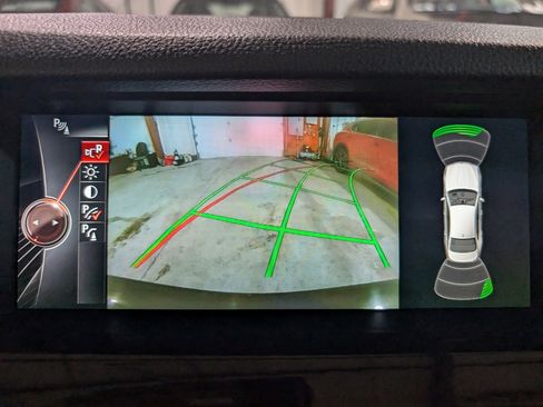 Used 2016 BMW 528i xDrive Sedan image 6