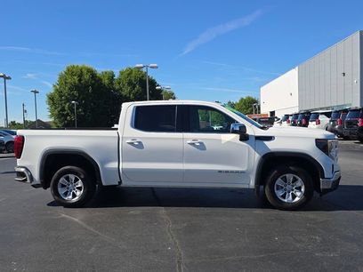 Used 2024 GMC Sierra 1500 SLE