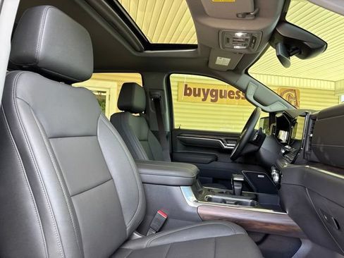 Used 2026 GMC Sierra 1500 SLT w/ SLT Premium Plus Package AWD/4WD image 26