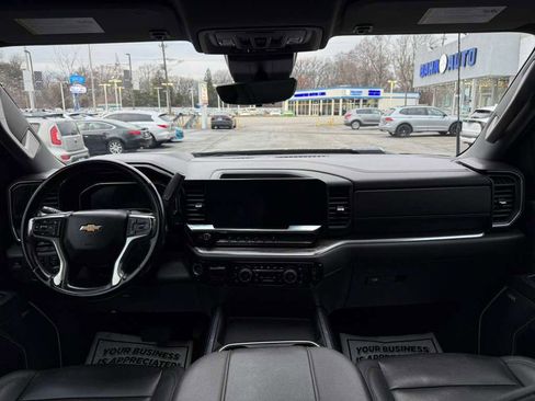 Used 2024 Chevrolet Silverado 3500 LTZ w/ LTZ Texas Edition image 25