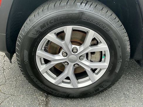 Used 2021 Jeep Grand Cherokee L Limited image 7