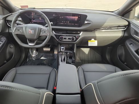 New 2026 Buick Envista Sport Touring w/ Studio Series image 3