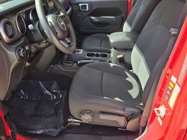 Used 2023 Jeep Wrangler Unlimited Sport AWD/4WD image 10