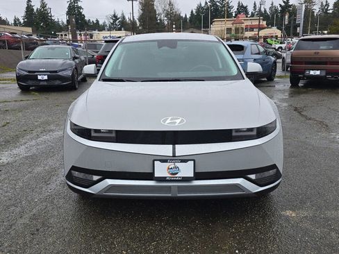 Used 2024 Hyundai Ioniq 5 SEL image 19